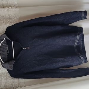 Men's wool knit sweater